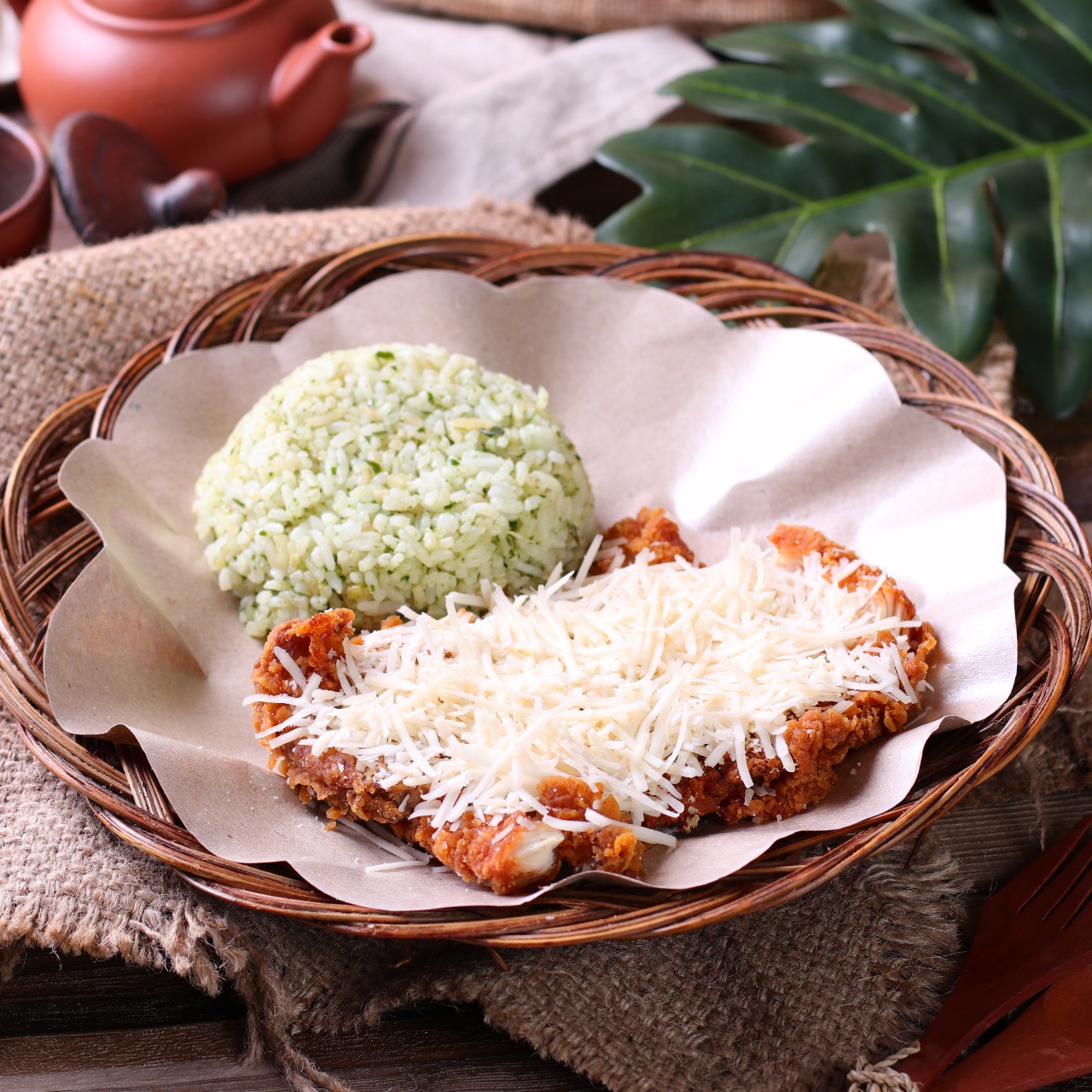 Paket Nasi Ijo Ayam Geprek Keju